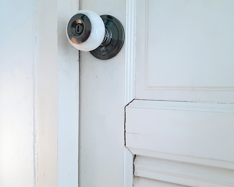 Filling Cracks in Doors and Trims