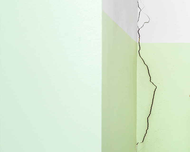 How To Fill Cracks and Dents In Walls