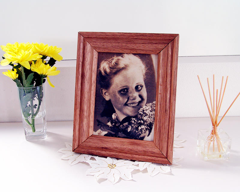 How To Make a Photo Frame